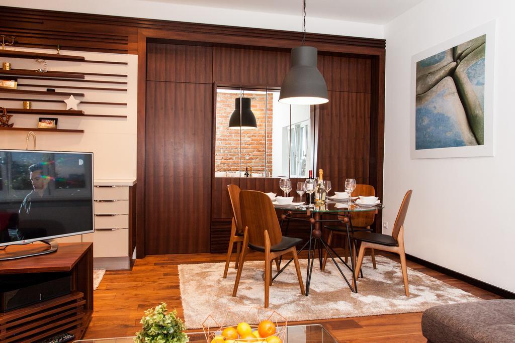 Centroom Apartments ซาเกร็บ ภายนอก รูปภาพ