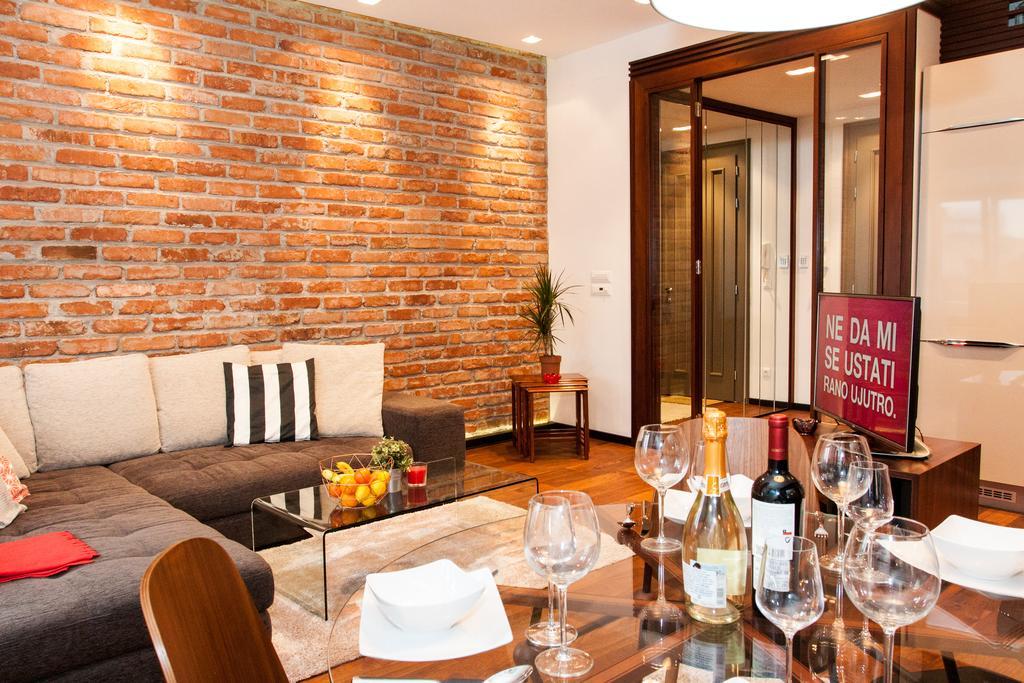 Centroom Apartments ซาเกร็บ ภายนอก รูปภาพ