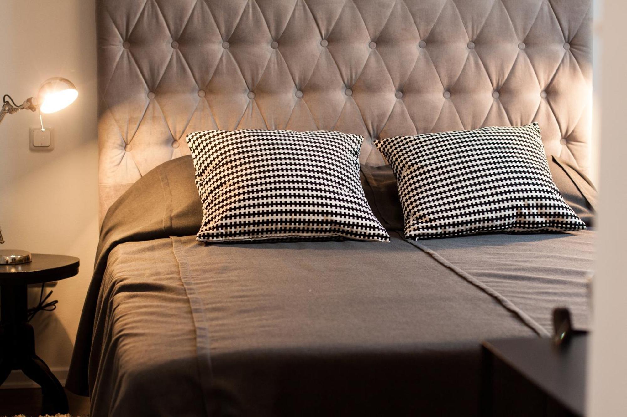 Centroom Apartments ซาเกร็บ ภายนอก รูปภาพ